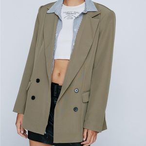 Nasty Gal oversized double breasted padded shoulder blazer size 8 only worn once